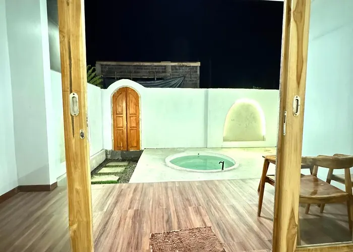 Brahmastra Bali ベッド・アンド・ブレックファスト 3*